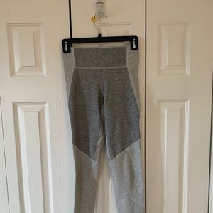 OV leggings (Sz: xs)